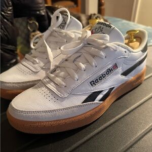 Reebok White and Black Sneakers with Tan Sole
